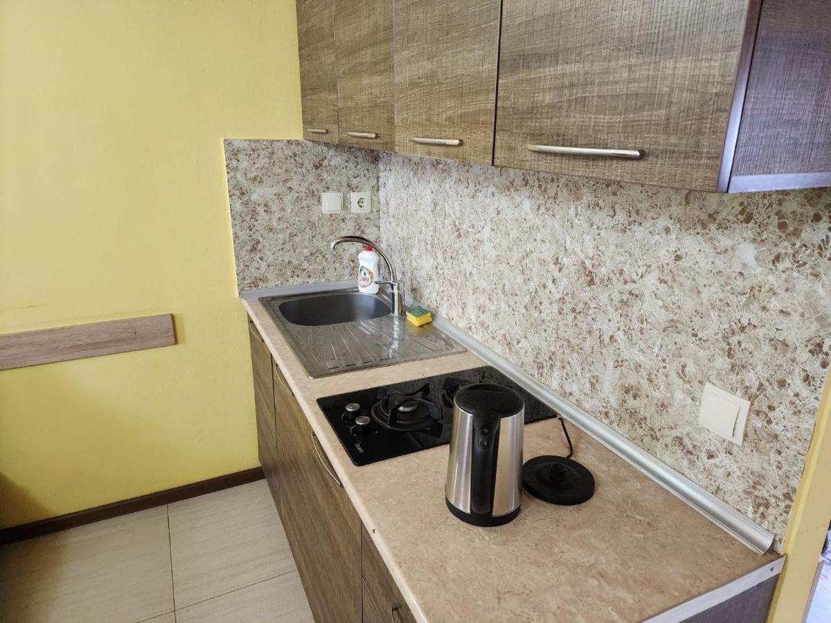 Apart-Hotel Gala In The Center Of Tbilissi Chambre photo
